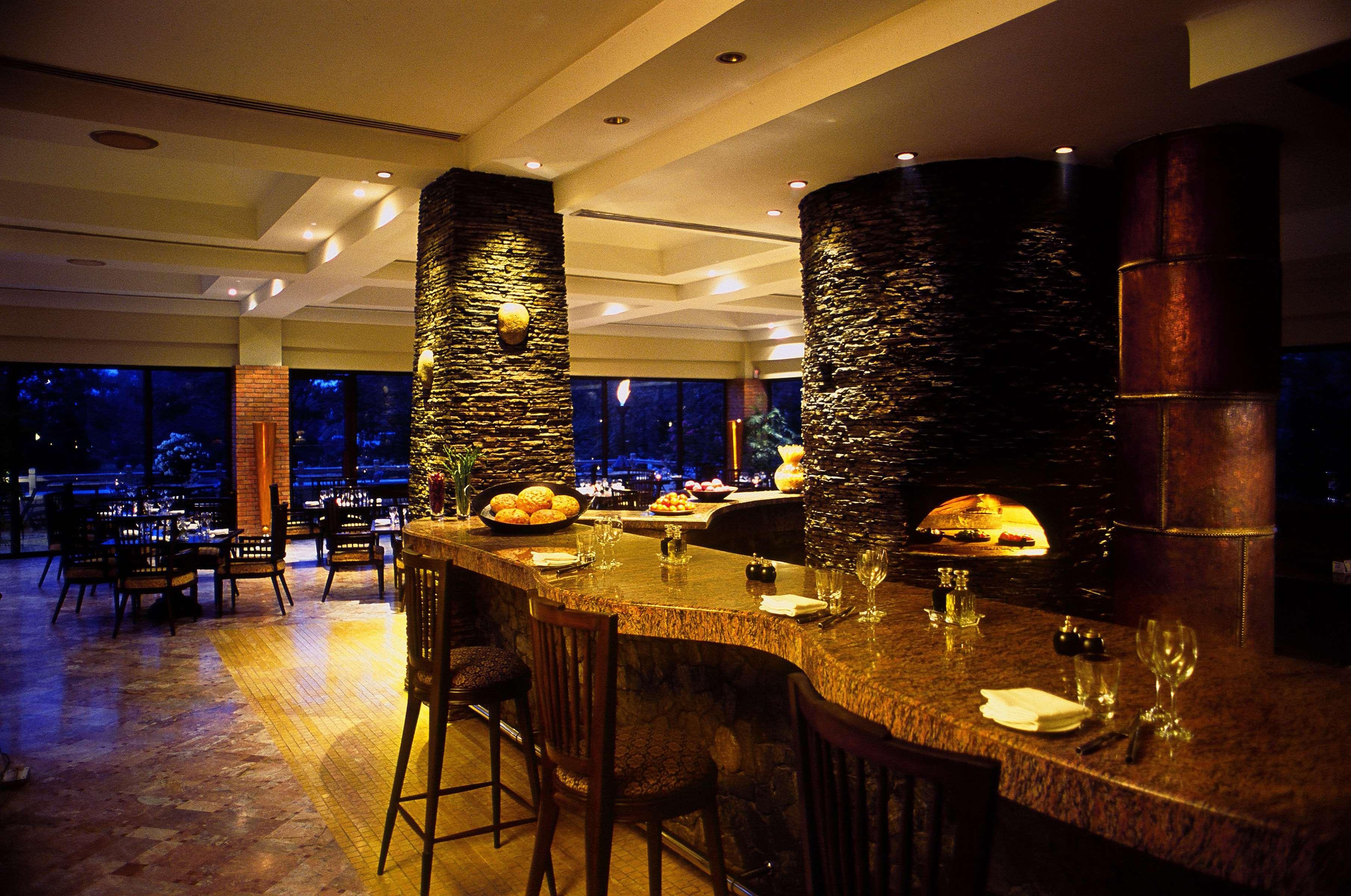 Hyatt Regency Kathmandu Hotel Eksteriør billede